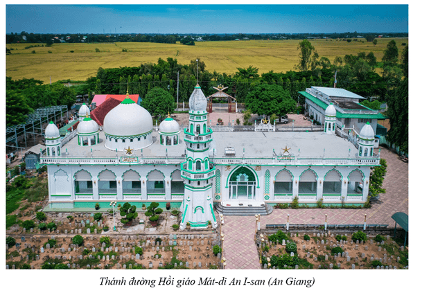 Lý thuyết Chuyên đề Lịch Sử 12 Chuyên đề 1: Lịch sử tín ngưỡng và tôn giáo ở Việt Nam | Kết nối tri thức