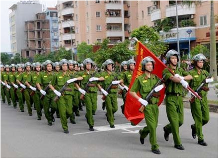 Nêu truyền thống vẻ vang của Quân đội nhân dân Việt Nam