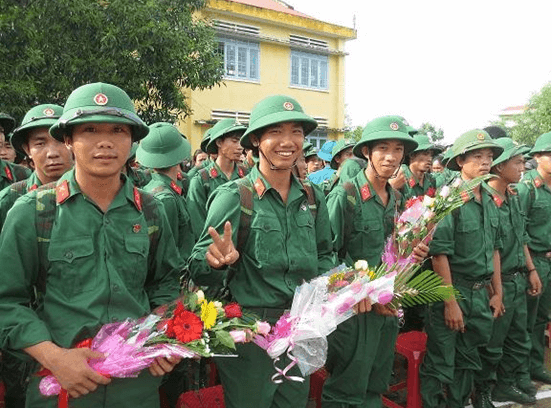 Lý thuyết KTPL 11 Cánh diều Bài 16: Quyền và nghĩa vụ công dân về bảo vệ Tổ quốc