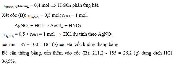 Đặt hai cốc (A) (B) có khối lượng bằng nhau lên 2 đĩa cân