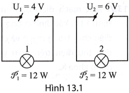 Cường độ dòng điện chạy trong bóng đèn nào trong hai mạch điện ở Hình 13.1 lớn hơn