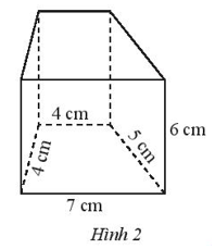 Tính diện tích xung quanh của lăng trụ đứng có đáy là hình thang được cho trong Hình 2